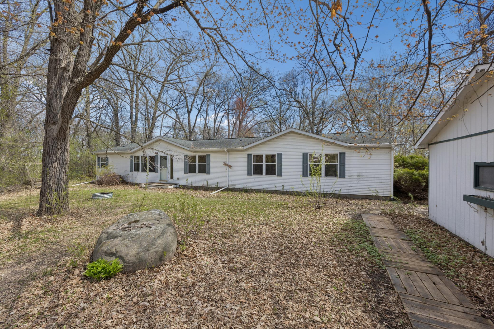 Double wide with living/family room, formal/informal dining, laundry room and 3 bedrooms/baths.