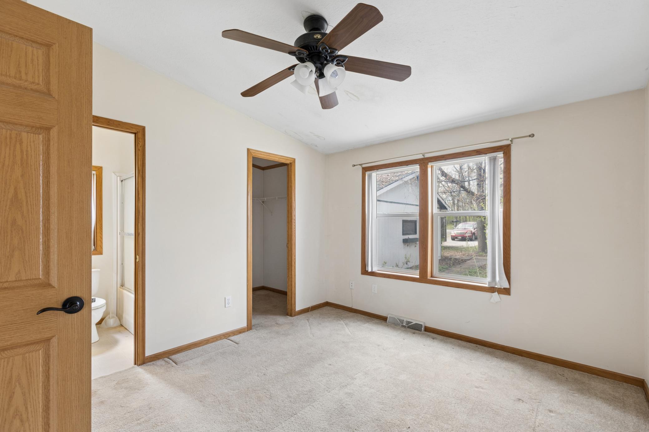 Third bedroom with walk thru bath to laundry area.