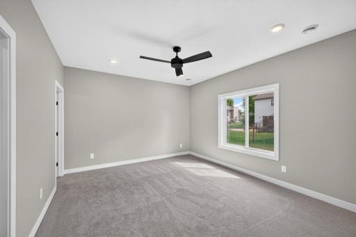 1002 11th Place NW, Kasson, MN 55944