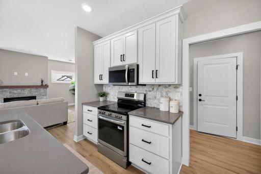 1002 11th Place NW, Kasson, MN 55944