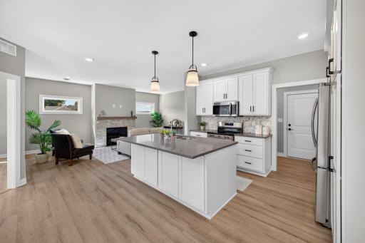 1002 11th Place NW, Kasson, MN 55944