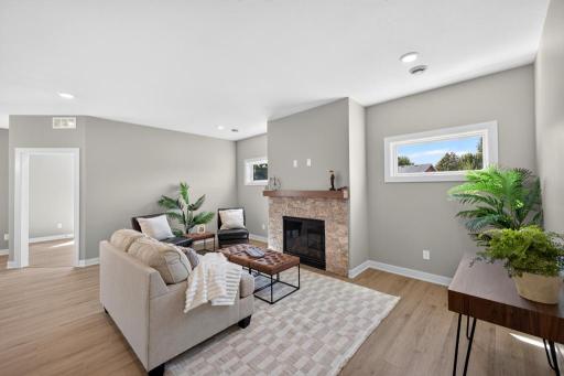 1002 11th Place NW, Kasson, MN 55944