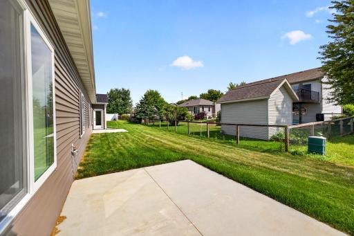 1002 11th Place NW, Kasson, MN 55944