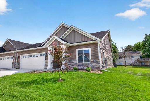 1002 11th Place NW, Kasson, MN 55944