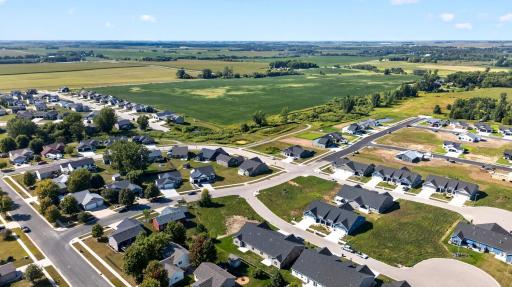 1002 11th Place NW, Kasson, MN 55944