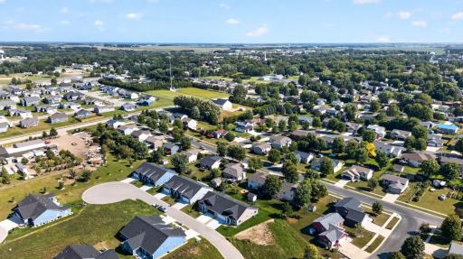 1002 11th Place NW, Kasson, MN 55944