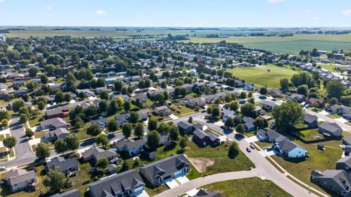 1002 11th Place NW, Kasson, MN 55944