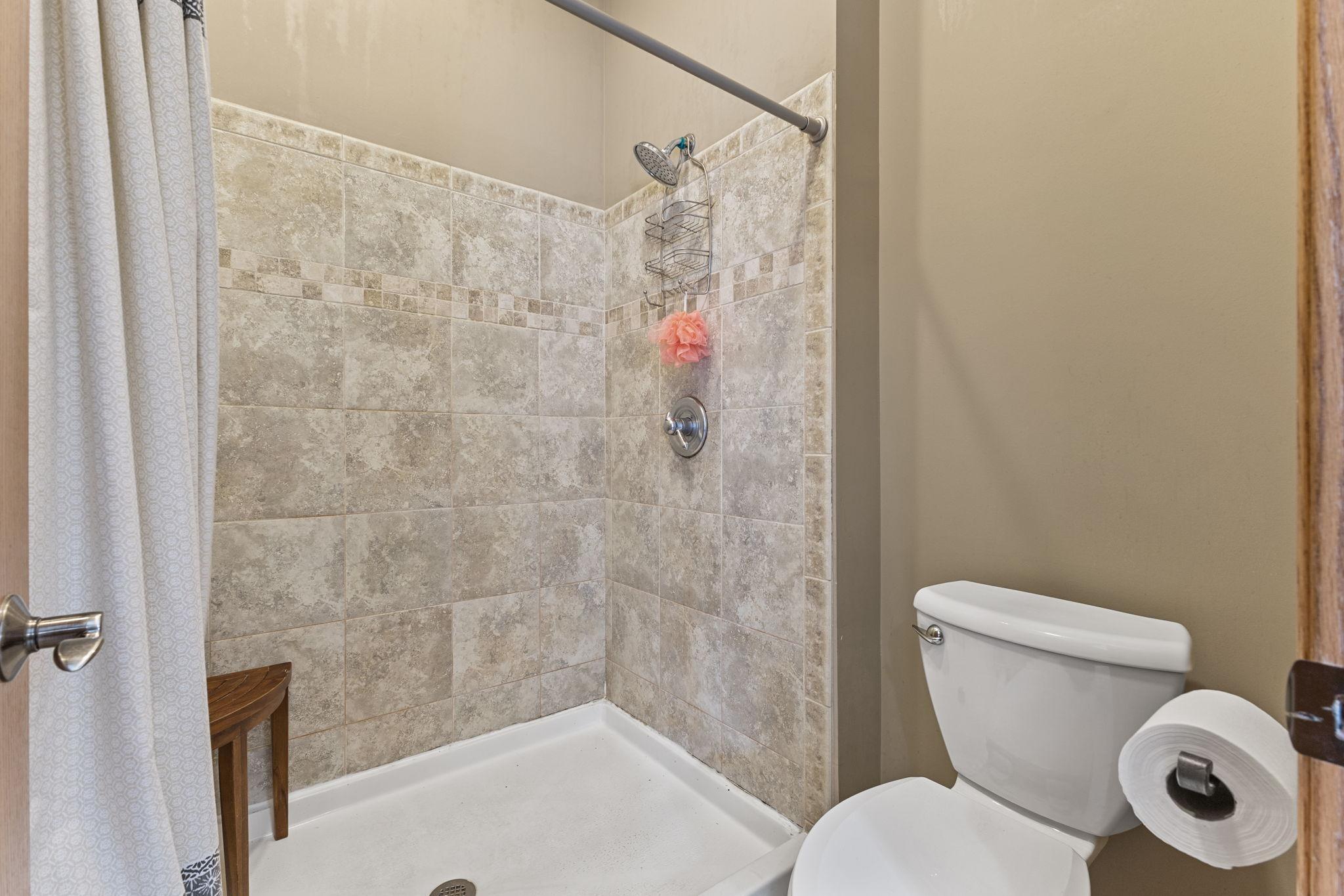 Vivid Spaces_3700 153rd Ln NW48.jpg