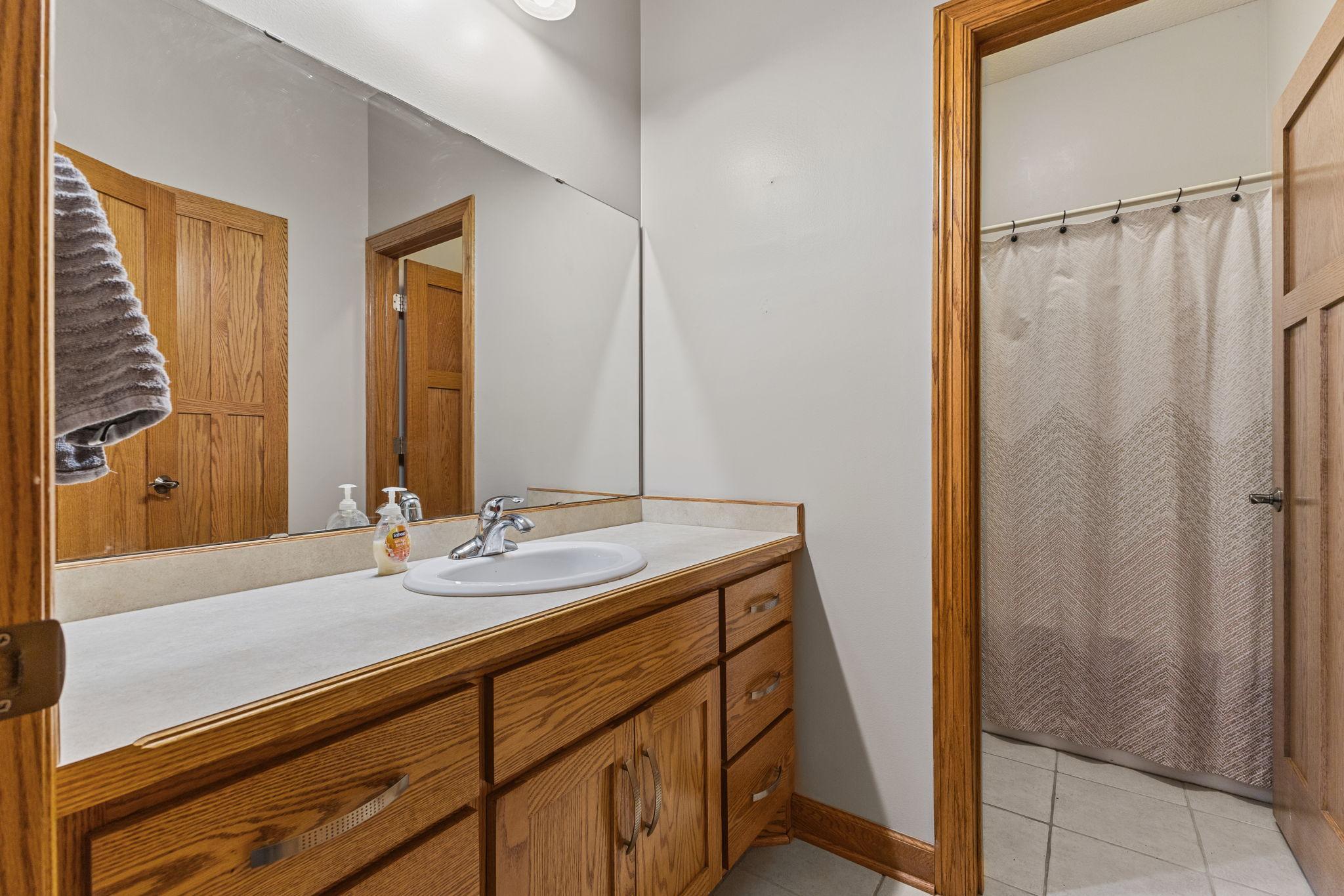Vivid Spaces_3700 153rd Ln NW68.jpg
