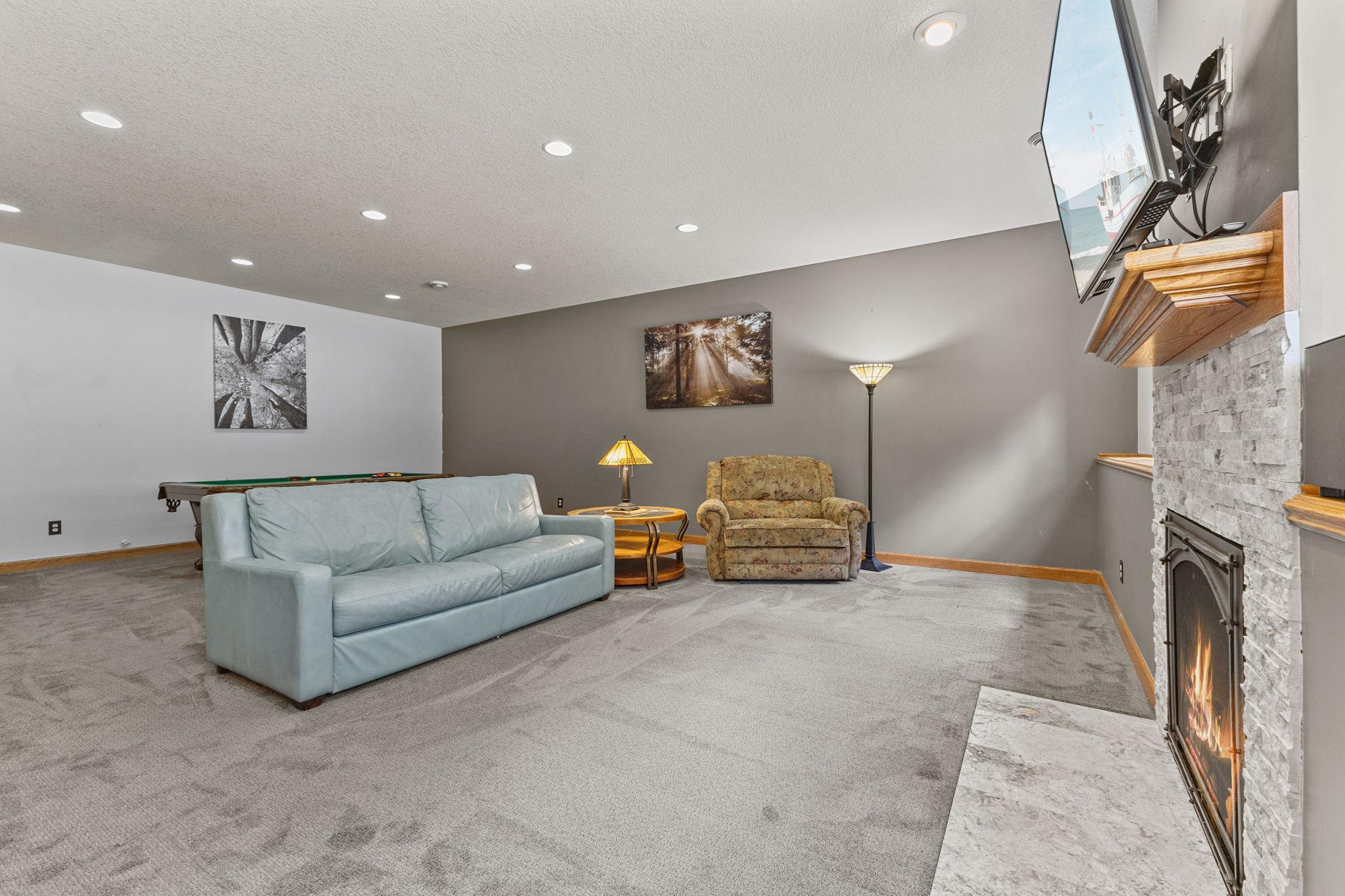 Vivid Spaces_3700 153rd Ln NW59.jpg