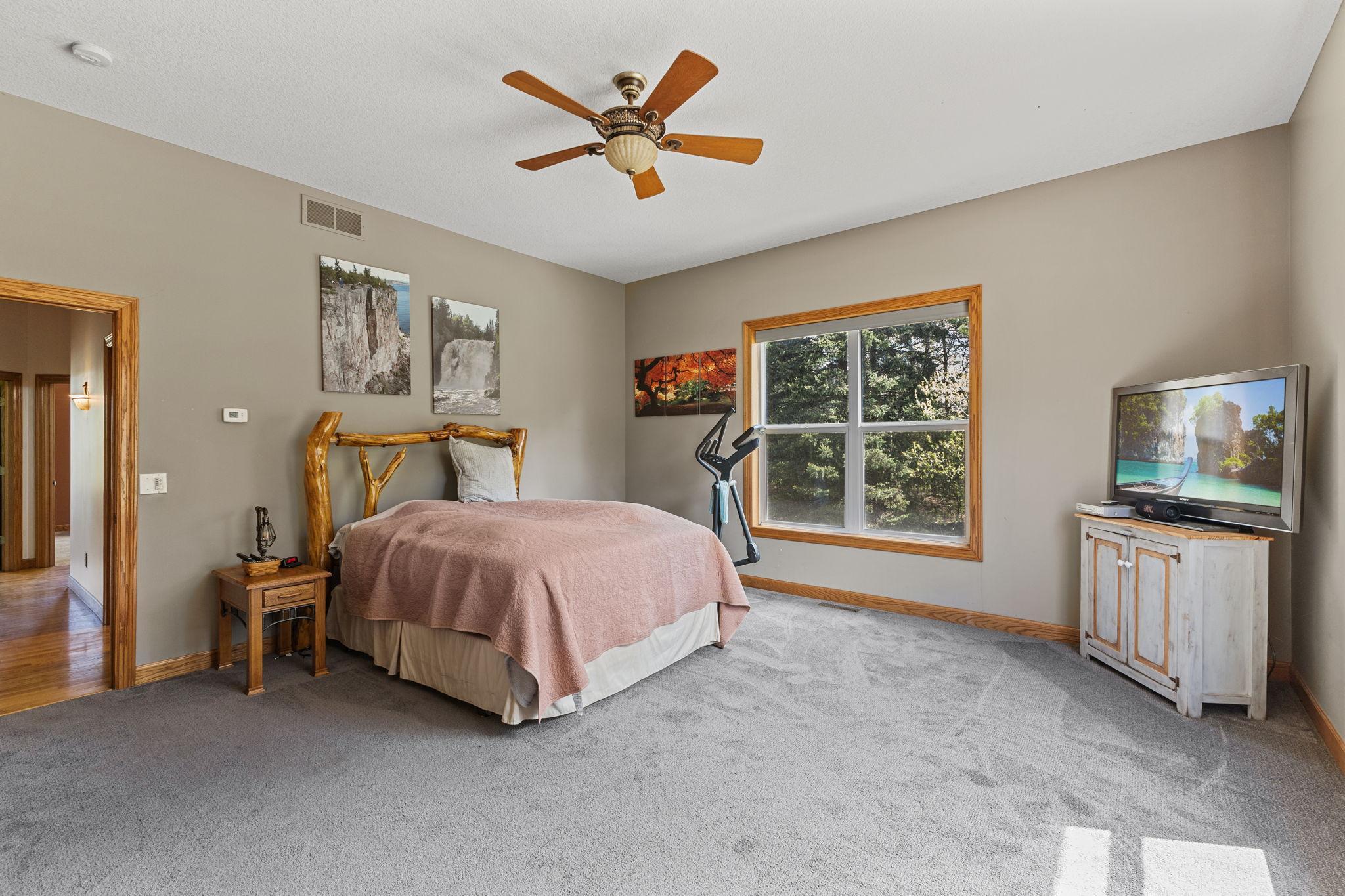 Vivid Spaces_3700 153rd Ln NW43.jpg