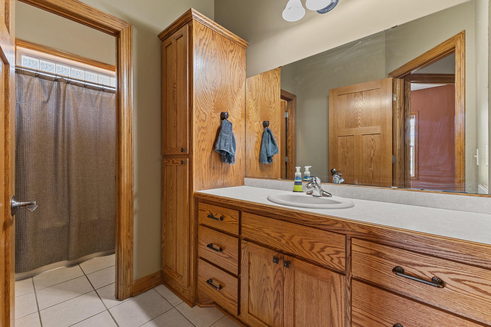 Vivid Spaces_3700 153rd Ln NW52.jpg