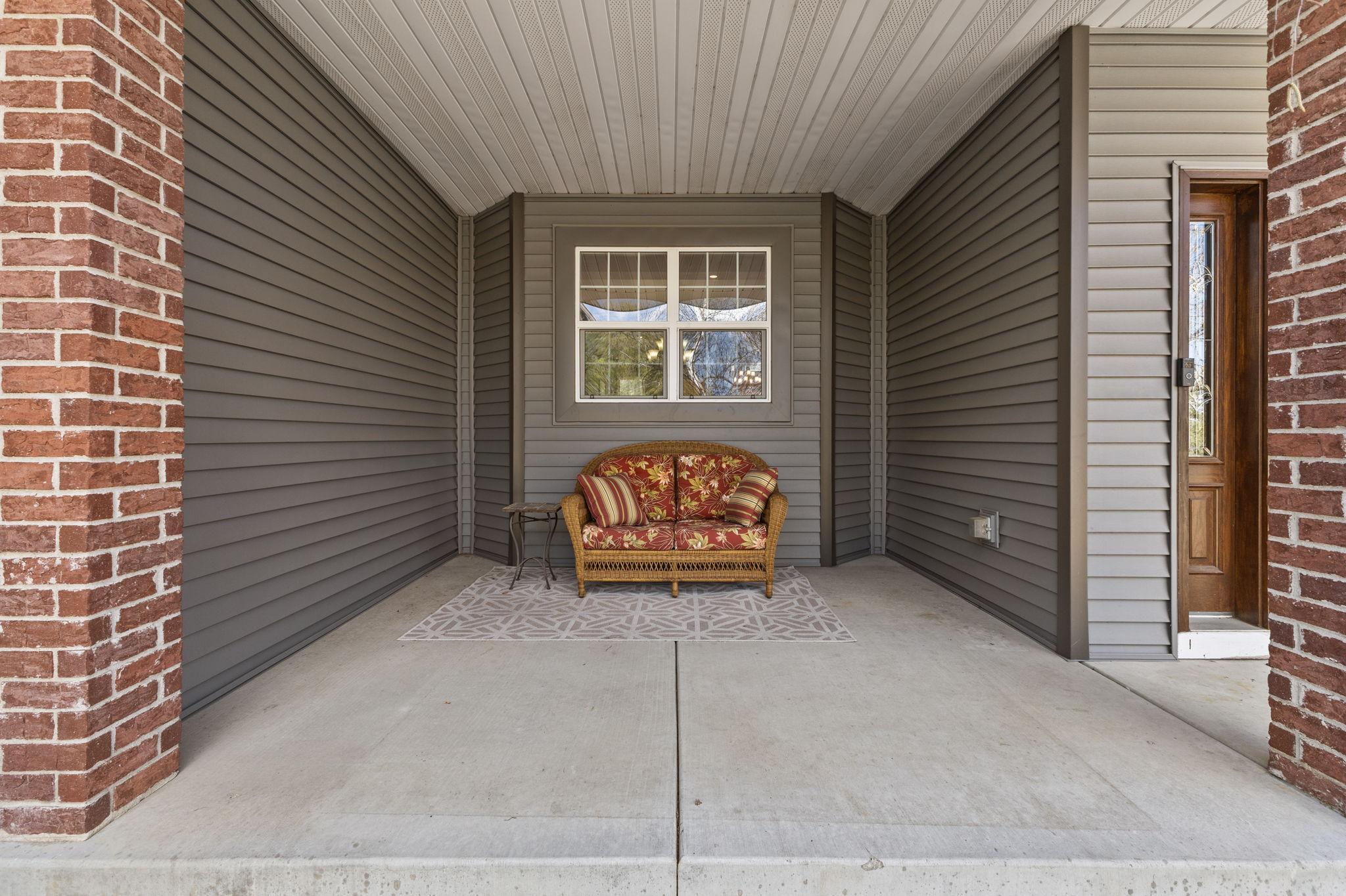 Vivid Spaces_3700 153rd Ln NW10.jpg