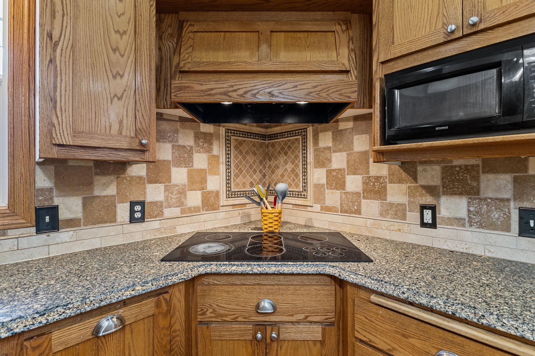 Vivid Spaces_3700 153rd Ln NW18.jpg