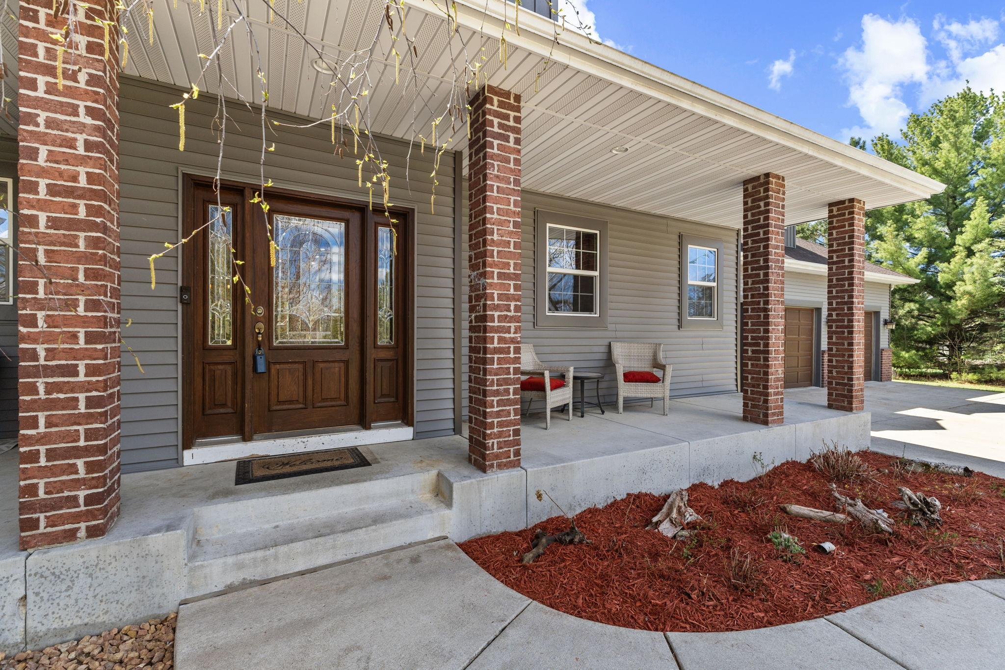 Vivid Spaces_3700 153rd Ln NW08.jpg