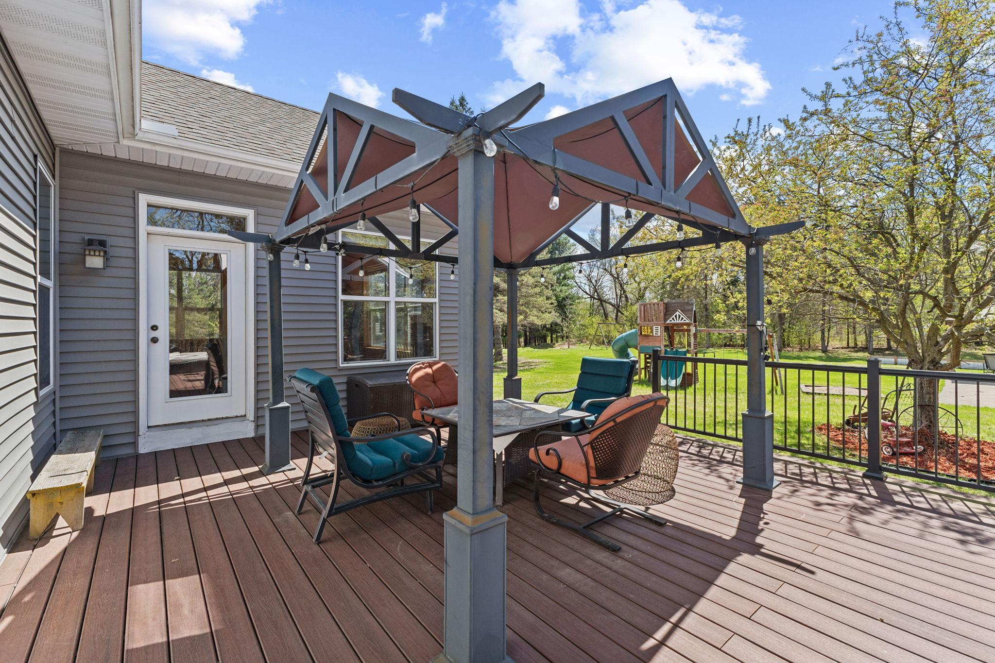 Vivid Spaces_3700 153rd Ln NW82.jpg