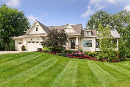 825 Willow Drive S, Wayzata, MN 55391