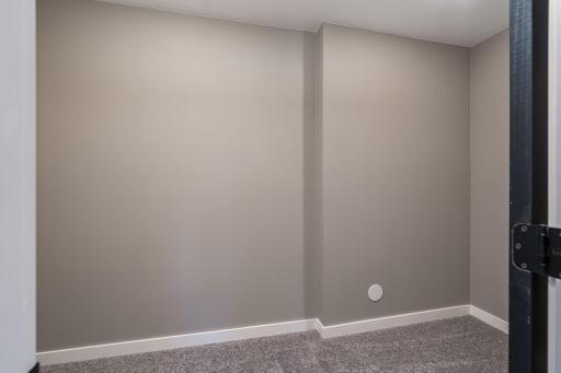 1906 Rock Ridge Lane, Saint Peter, MN 56082