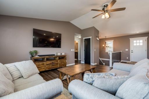 1906 Rock Ridge Lane, Saint Peter, MN 56082