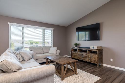 1906 Rock Ridge Lane, Saint Peter, MN 56082