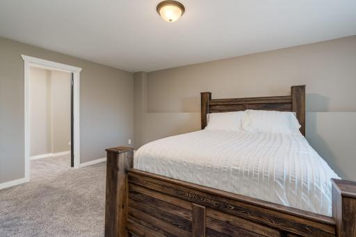 1906 Rock Ridge Lane, Saint Peter, MN 56082