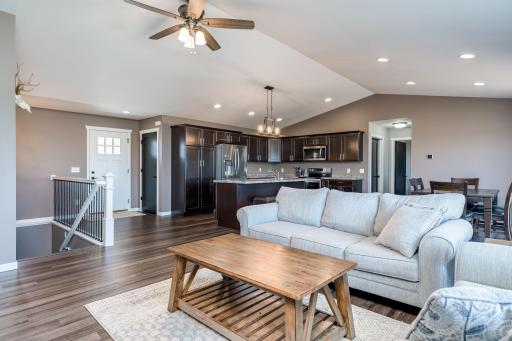 1906 Rock Ridge Lane, Saint Peter, MN 56082