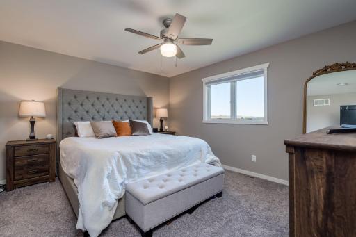1906 Rock Ridge Lane, Saint Peter, MN 56082