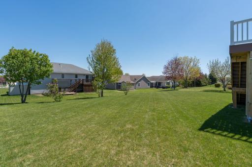 1906 Rock Ridge Lane, Saint Peter, MN 56082