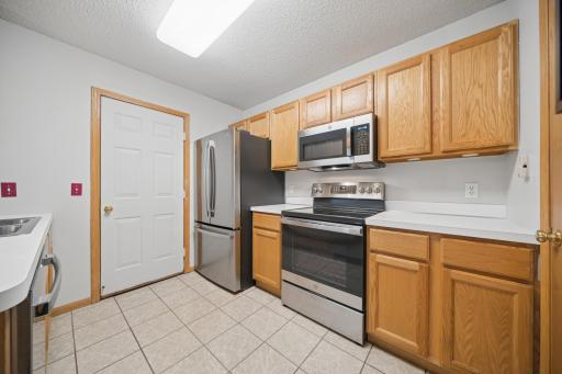 1825 Southcross Drive W, 2306, Burnsville, MN 55306