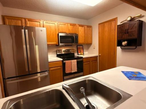 1825 Southcross Drive W, 2306, Burnsville, MN 55306