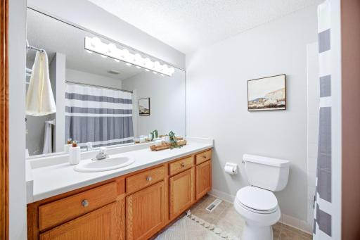 15615 24th Avenue N, F, Minneapolis, MN 55447