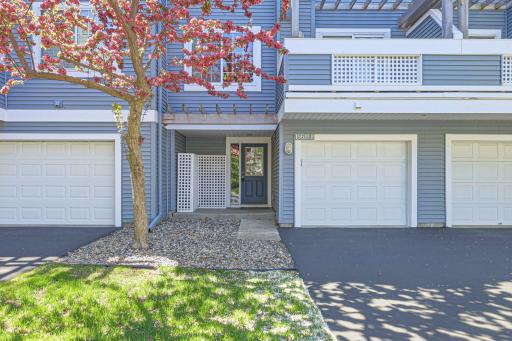 15615 24th Avenue N, F, Minneapolis, MN 55447