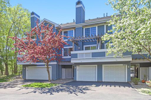 15615 24th Avenue N, F, Minneapolis, MN 55447