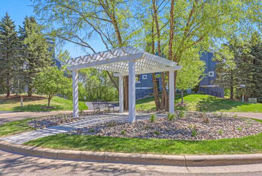 15615 24th Avenue N, F, Minneapolis, MN 55447