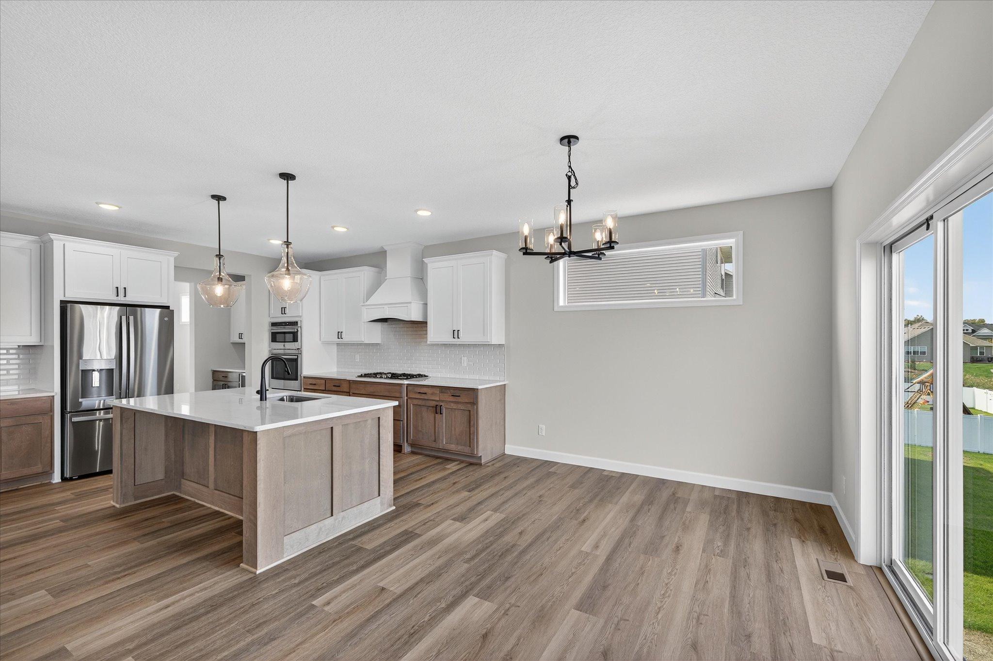 *Photo from a previously completed Sedona - selections and finishes will vary.