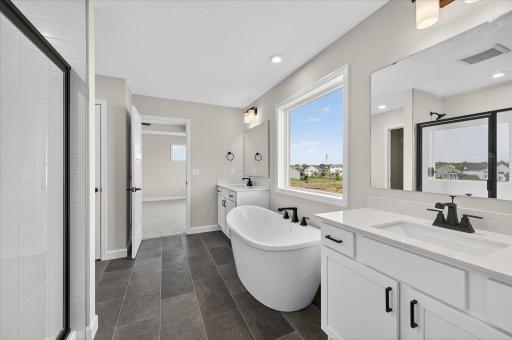 *Photo from a previously completed Sedona - selections and finishes will vary.