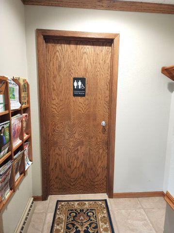 308 S 1st St, Luck - I.jpg