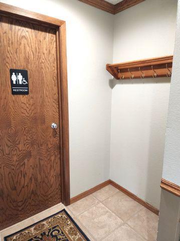 308 S 1st St, Luck - J.jpg