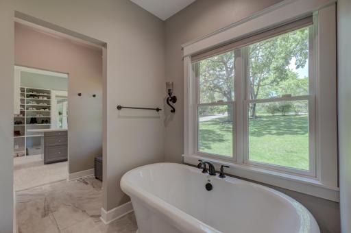 12163 Otchipwe Avenue N, Stillwater, MN 55082