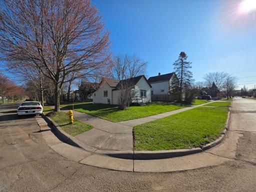 6519 Polk Street, Duluth, MN 55807