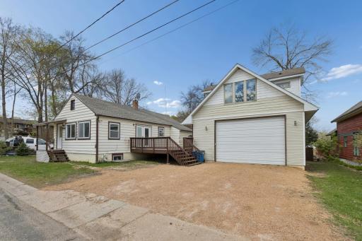 1669 Bluebird Ln - Mound