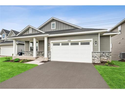 photo of previously built Mille Lacs 2.5 car garage