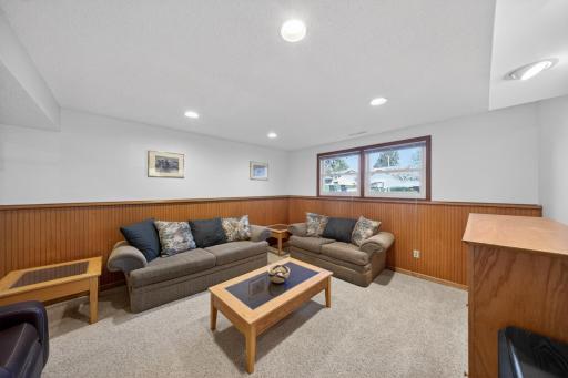 4426 4th Street NW, Rochester, MN 55901