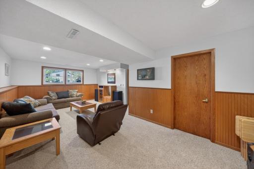 4426 4th Street NW, Rochester, MN 55901