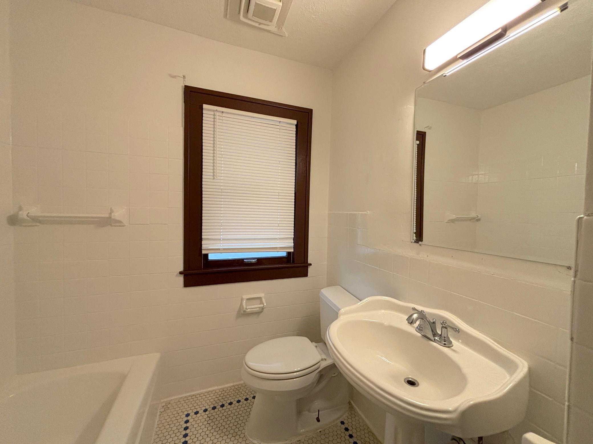 Full bathroom