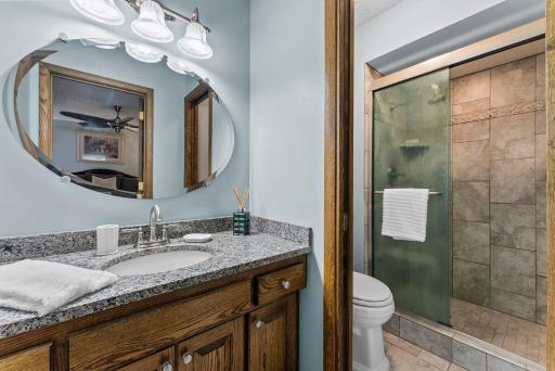 10725 34th Avenue N, Minneapolis, MN 55441