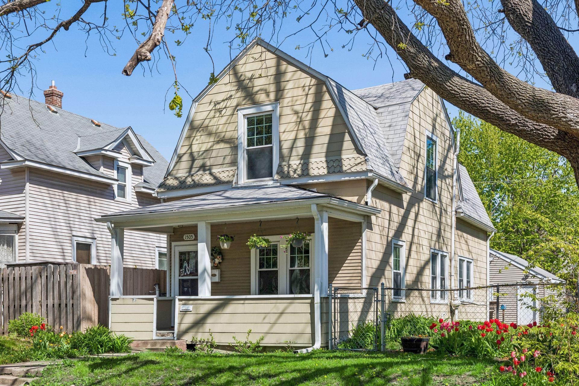1505 Sherburne Avenue - Front1.jpg