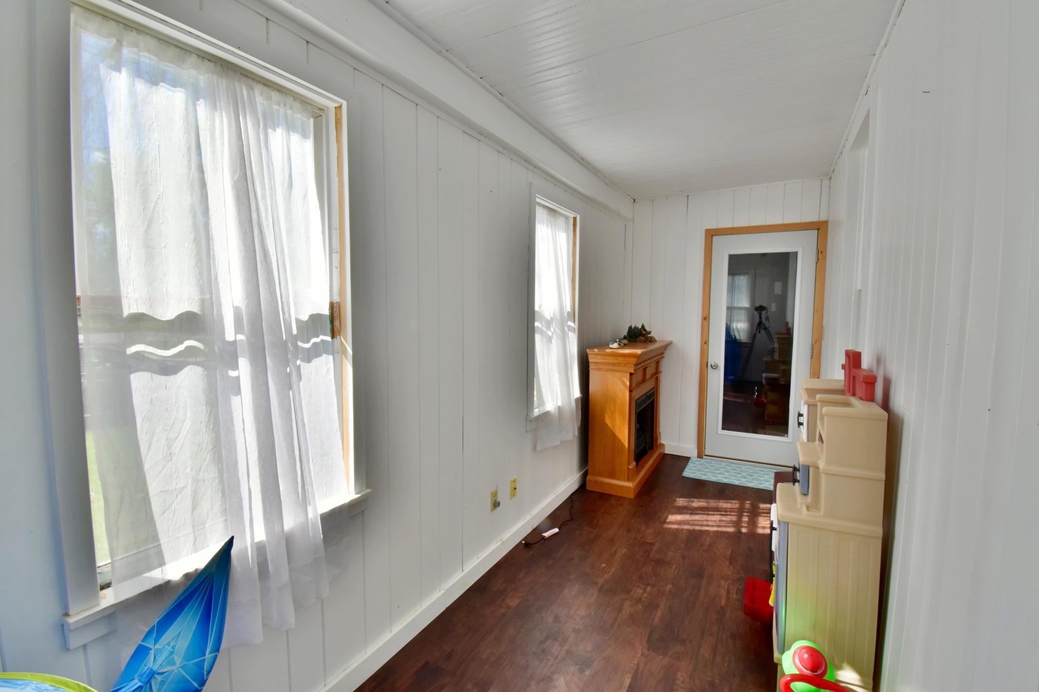 3 Season Porch