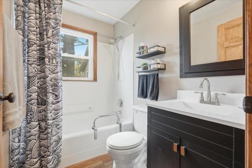 250 Magnor Lake Court, Clayton, WI 54004