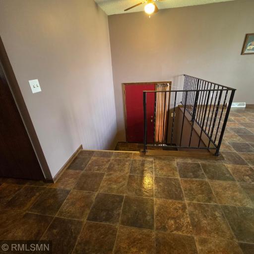 8704 Bass Creek Avenue N, Minneapolis, MN 55428
